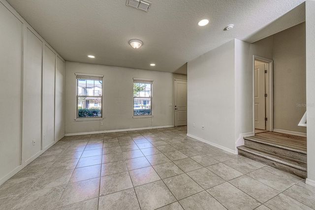 2677 MEAD AVENUE, St Cloud, FL 34771