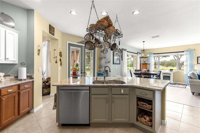9359 SW 94TH LOOP, Ocala, FL 34481