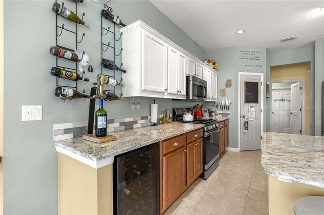 9359 SW 94TH LOOP, Ocala, FL 34481