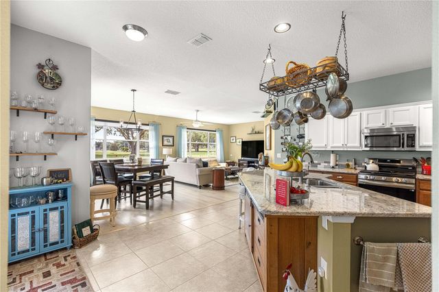 9359 SW 94TH LOOP, Ocala, FL 34481