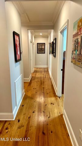 216 W Jackson Street, Ridgeland, MS 39157