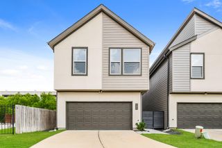 305 N Centro Circle, Shenandoah, TX 77385