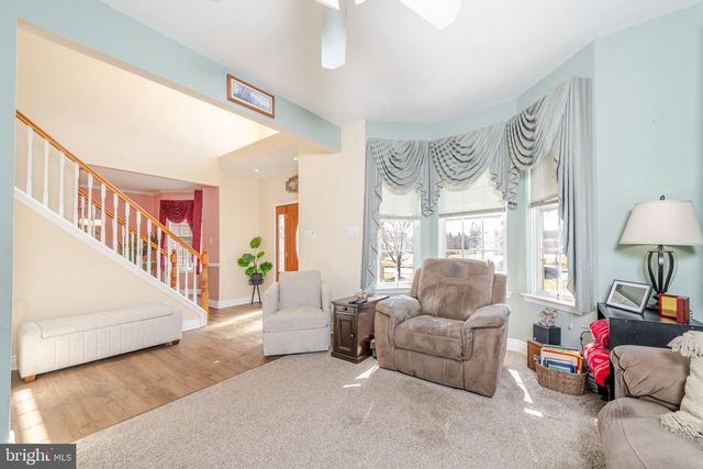 330 MEADOWBROOK DR, Monroeville, NJ 08343