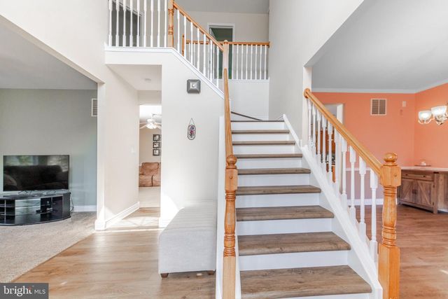 330 MEADOWBROOK DR, Monroeville, NJ 08343