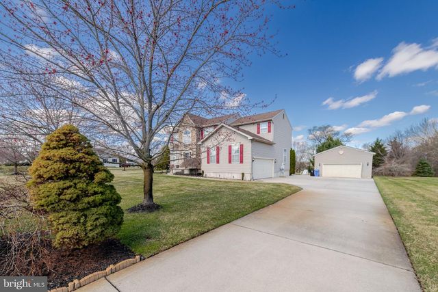 330 MEADOWBROOK DR, Monroeville, NJ 08343
