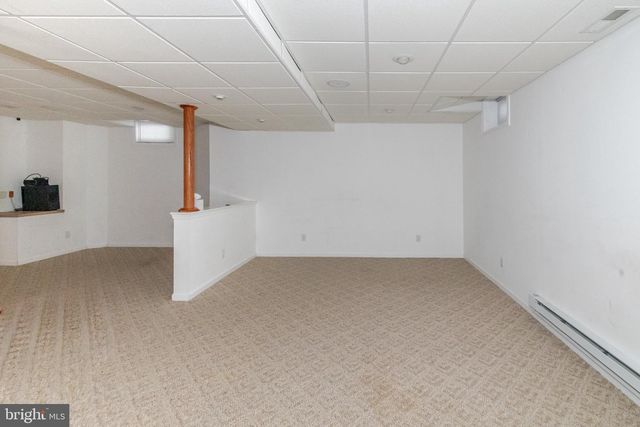 330 MEADOWBROOK DR, Monroeville, NJ 08343