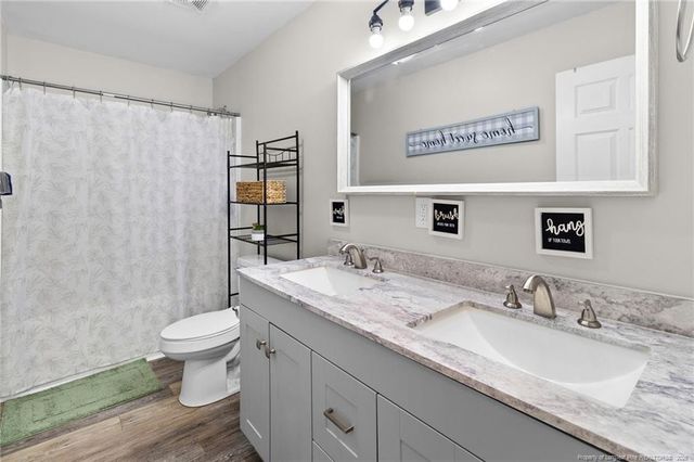 1300 E Manchester Road, Spring Lake, NC 28390