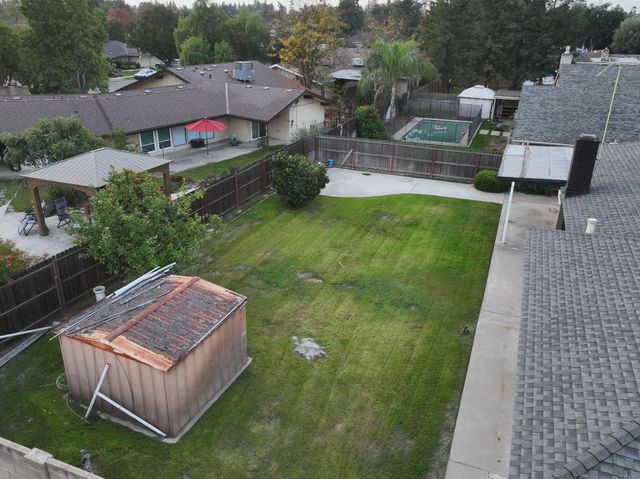 6784 N Valentine Avenue, Fresno, CA 93711