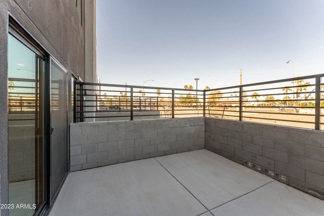 432 S 32nd Street 126, Mesa, AZ 85204