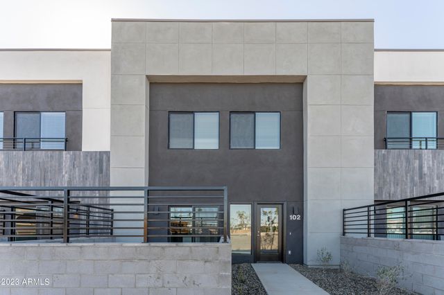 432 S 32nd Street 126, Mesa, AZ 85204