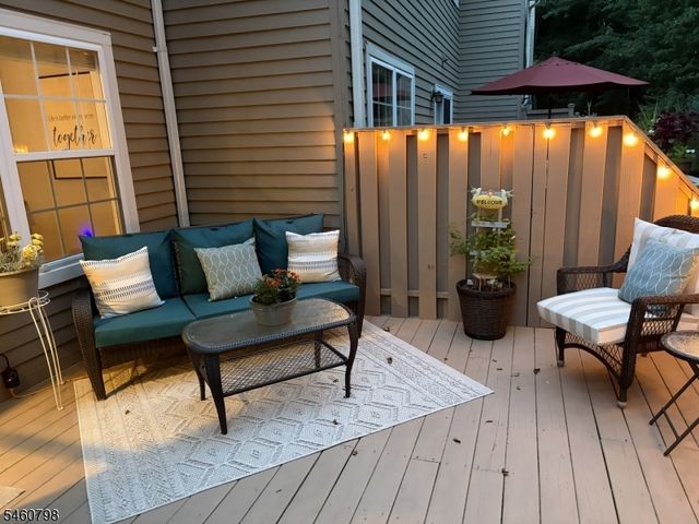 8 Hunter Rd 8, North Haledon Boro, NJ 07508