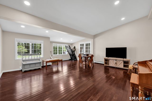 168 Miller Road, Bethany, CT 06524