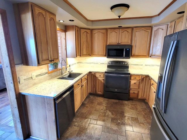 3717 Token Road, Deforest, WI 53532