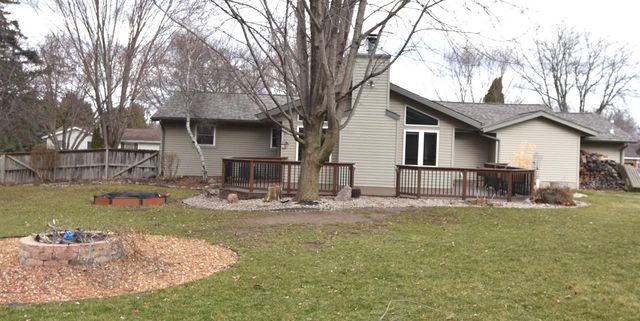 3717 Token Road, Deforest, WI 53532