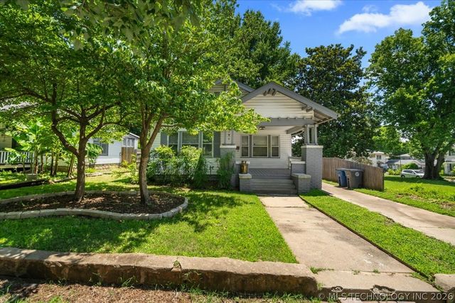 1625 S Troost Avenue, Tulsa, OK 74120