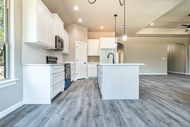 1017 Mojave Trail, Granbury, TX 76048
