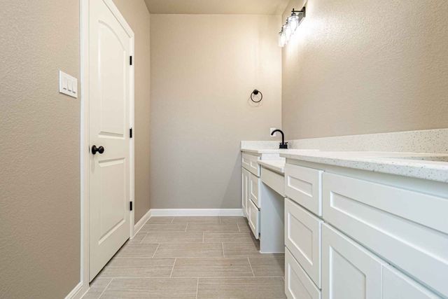 1017 Mojave Trail, Granbury, TX 76048