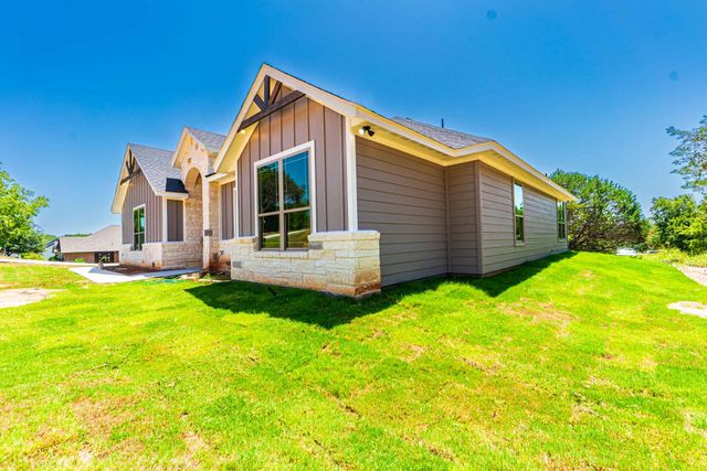 1017 Mojave Trail, Granbury, TX 76048