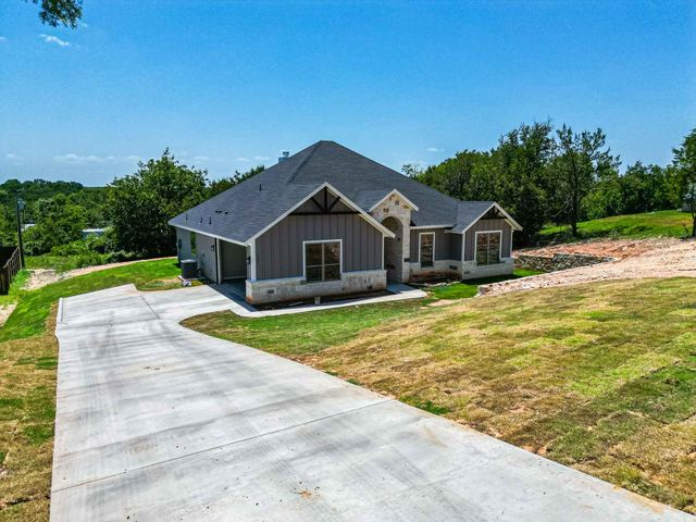 1017 Mojave Trail, Granbury, TX 76048