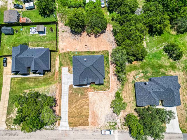 1017 Mojave Trail, Granbury, TX 76048