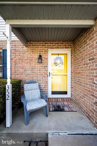 352 SADDLEBROOK DR, Wernersville, PA 19565