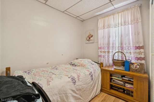 7 Wolf Pl, Irvington Twp., NJ 07111