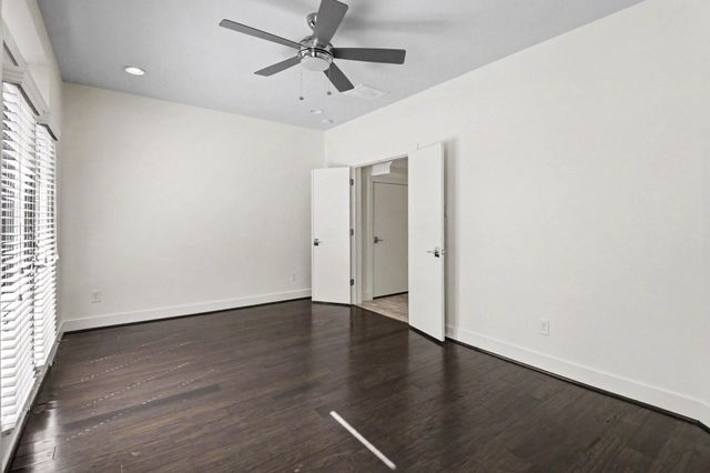 715 Hartman Street, Houston, TX 77007