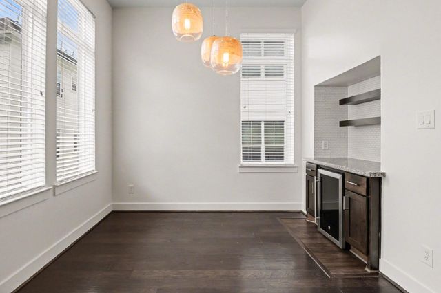 715 Hartman Street, Houston, TX 77007