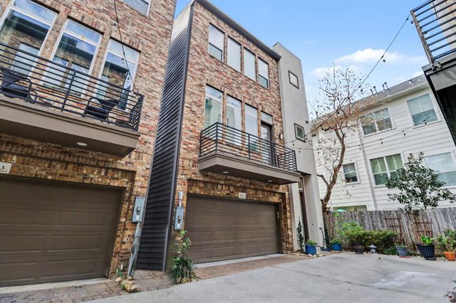 715 Hartman Street, Houston, TX 77007