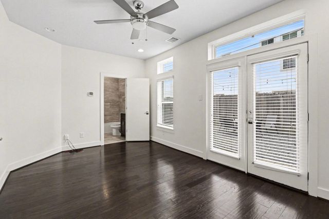 715 Hartman Street, Houston, TX 77007