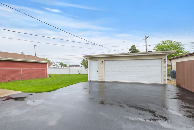 12337 S Loveland Street, Alsip, IL 60803