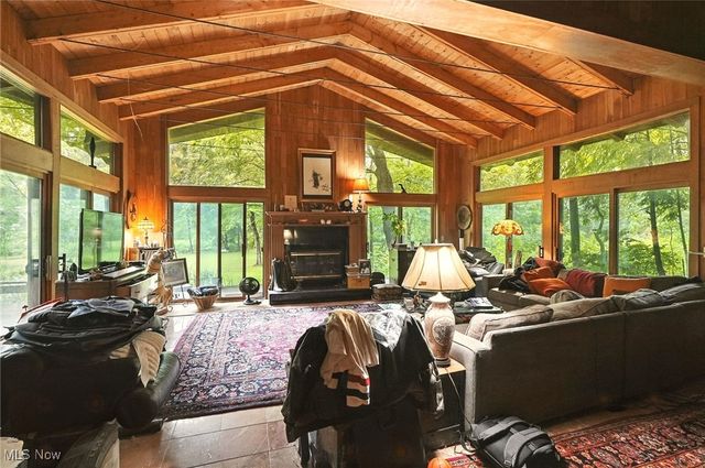 13610 Sperry Road, Novelty, OH 44072