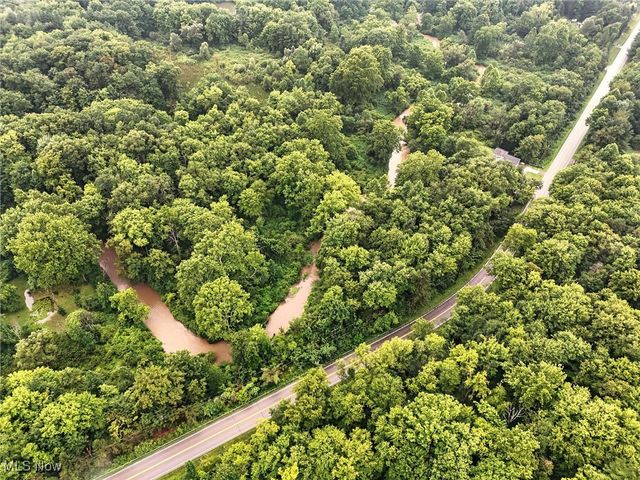 13610 Sperry Road, Novelty, OH 44072