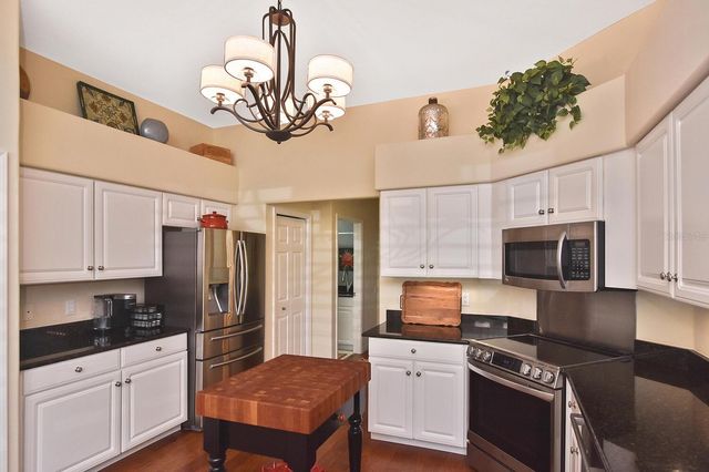 1160 HIGHLAND GREENS DRIVE, Venice, FL 34285