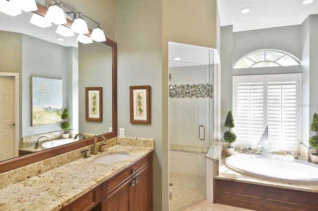 1160 HIGHLAND GREENS DRIVE, Venice, FL 34285