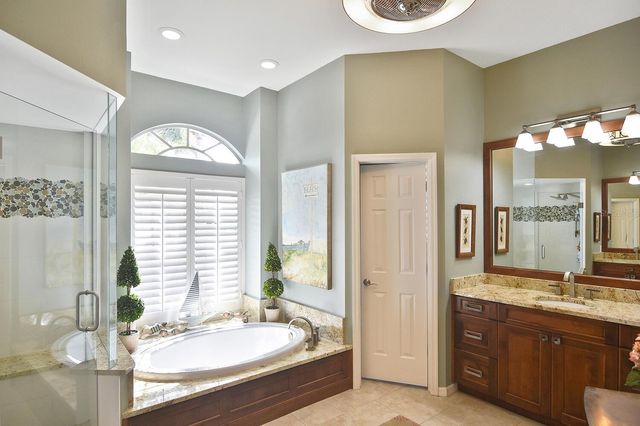 1160 HIGHLAND GREENS DRIVE, Venice, FL 34285