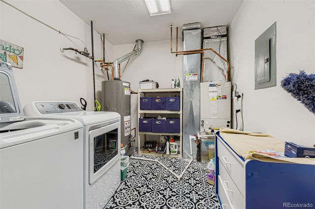 6000 W Floyd Avenue 104, Denver, CO 80227