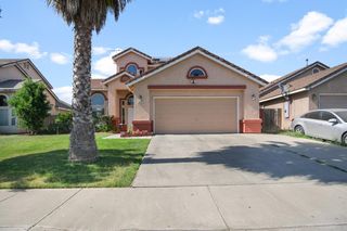 2907 Evergreen Ct, Livingston, CA 95334