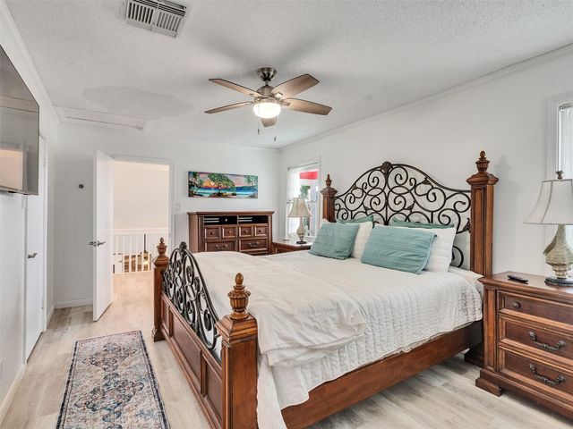 13707 Pirates Beach Boulevard, Galveston, TX 77554