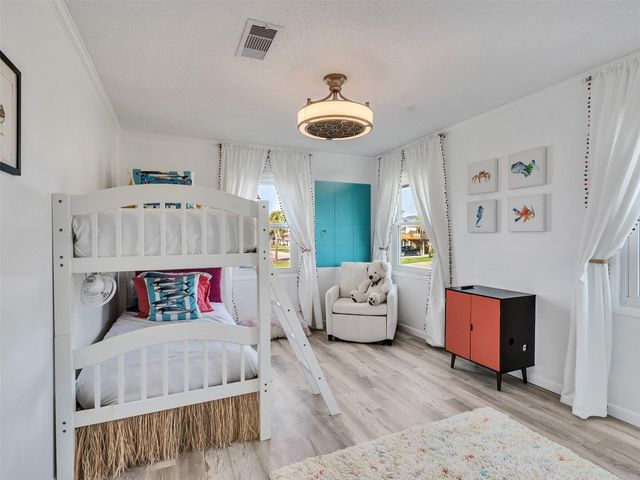 13707 Pirates Beach Boulevard, Galveston, TX 77554