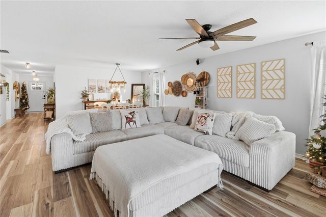 499 HIGHFIN DRIVE, Winter Haven, FL 33881