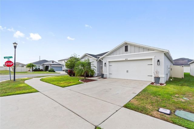 499 HIGHFIN DRIVE, Winter Haven, FL 33881