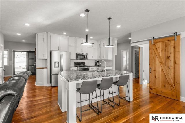 305 OTOE Drive, Yutan, NE 68073