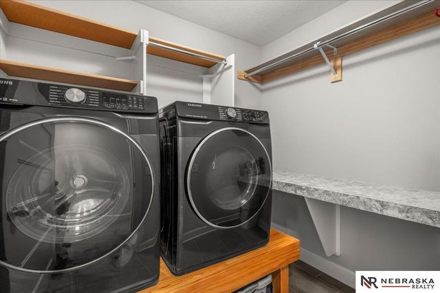 305 OTOE Drive, Yutan, NE 68073