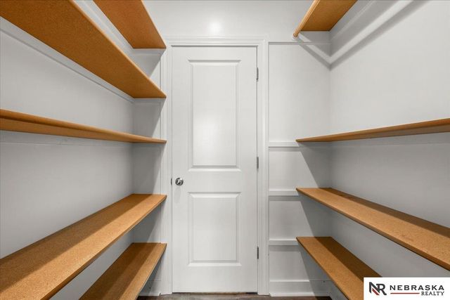 305 OTOE Drive, Yutan, NE 68073