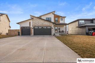 305 OTOE Drive, Yutan, NE 68073
