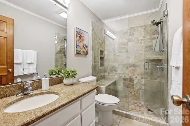 204 Bay Shore Drive, Belmont, NC 28012