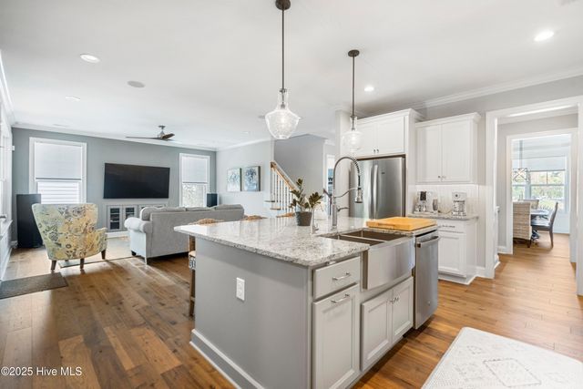 904 Anchors Bend Way, Wilmington, NC 28411