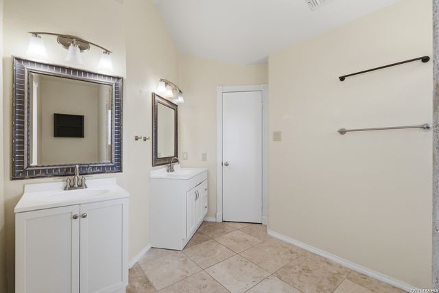 6422 Lochglen, San Antonio, TX 78240