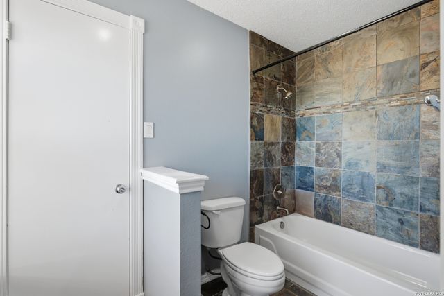 6422 Lochglen, San Antonio, TX 78240